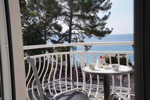 Balcony view on sea and gym park